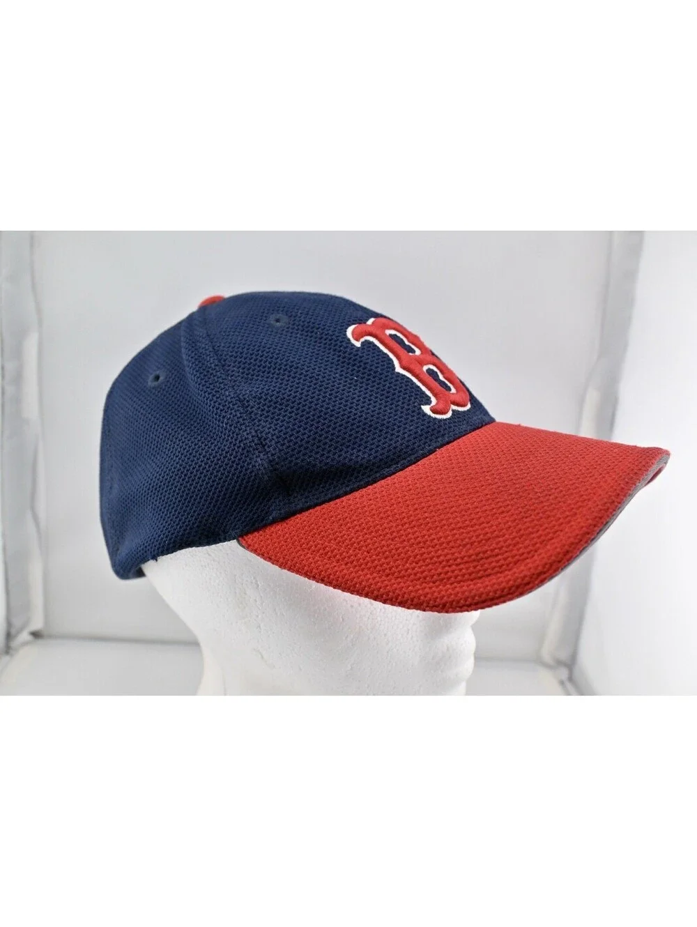 New Era Boston Red Sox Medium / Large Stretch MLB New Era Baseball Cap Hat